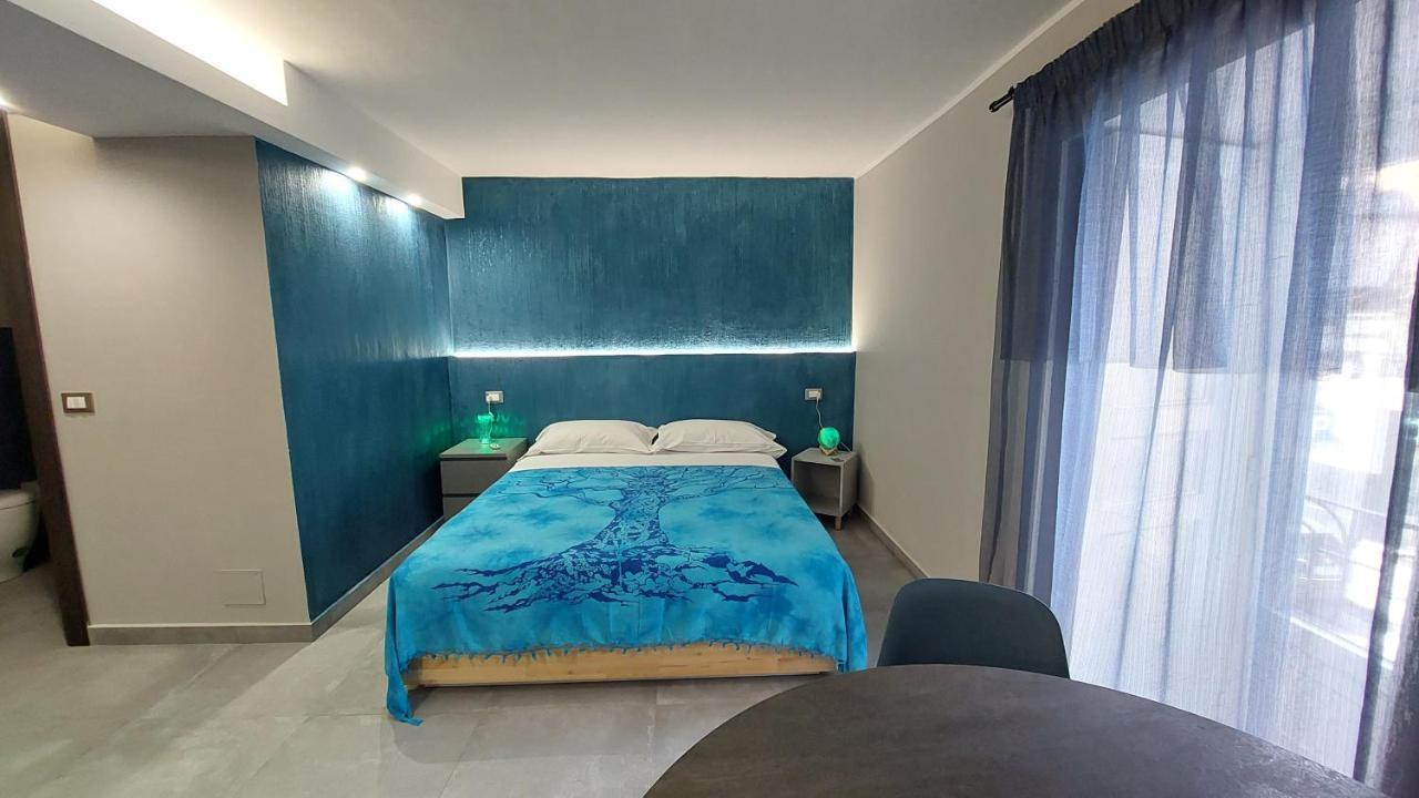 קטאניה I 3 Principi, Garibaldi Suites מראה חיצוני תמונה