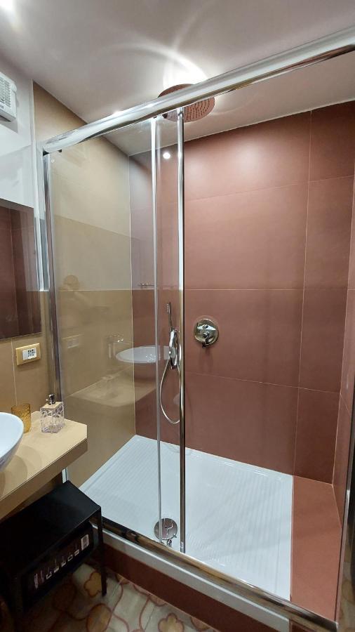 קטאניה I 3 Principi, Garibaldi Suites מראה חיצוני תמונה